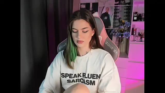 NikkieKitty online show from February 19, 3:44 pm