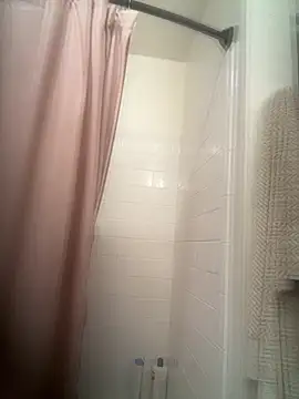 GiggleCatalyst online show from December 15, 7:24 am