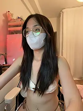 mimichannn99 online show from April 8, 5:37 pm