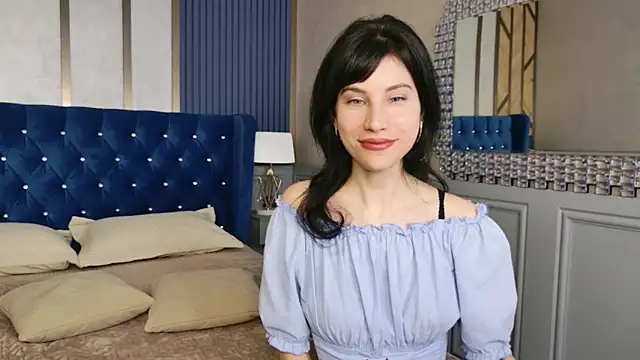 Dedra Dixon online show from April 12, 9:01 am