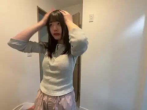 Gokujyo-Namanaka online show from April 17, 5:42 am