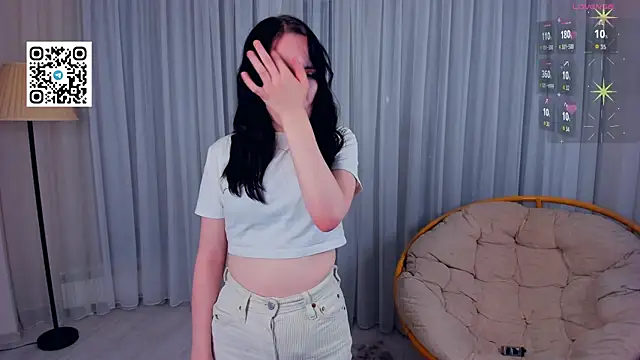 LenaKurpiel online show from December 16, 4:35 pm