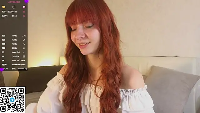 VelvetZephra online show from June 18, 3:06 pm