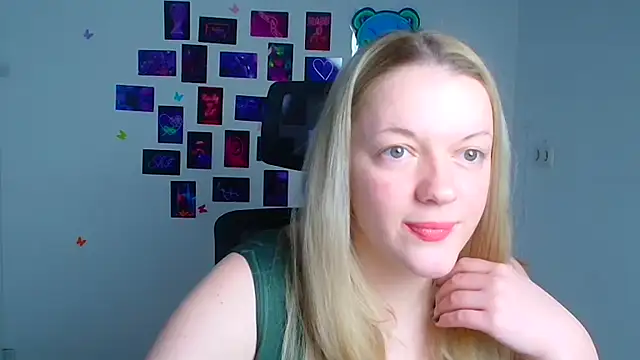 Samantha Gloww online show from December 21, 1:15 pm