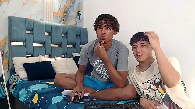 YOUNG GUYS1 online show from February 10, 1:30 am