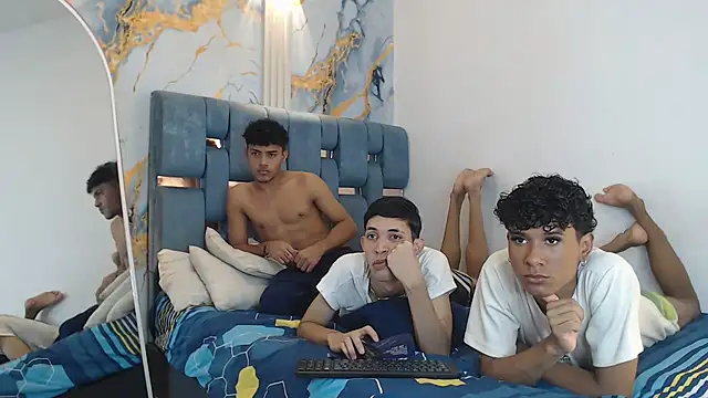 SWEET RABBIT1 online show from February 10, 7:28 pm