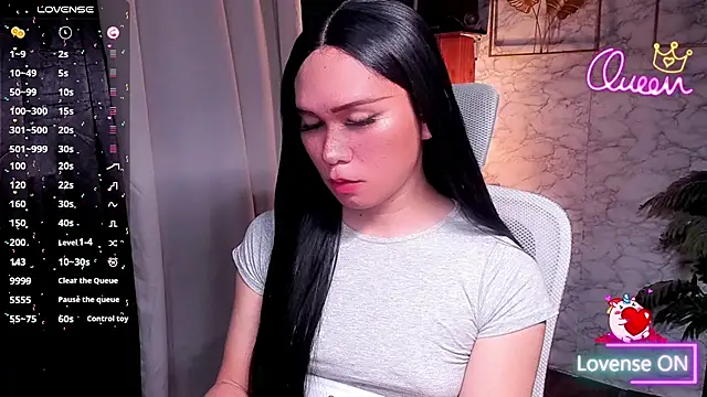 xSweet Gigi online show from March 10, 7:29 pm