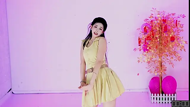 Retro-8090S online show from January 10, 10:42 am