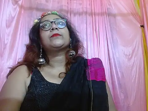 MISTI KOLK online show from January 6, 8:51 am