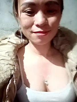 ngaytho004 online show from January 8, 1:15 pm