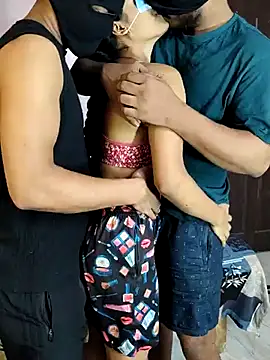 realcouple71 online show from July 23, 8:55 am