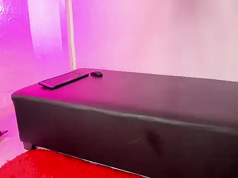 cherry hofman online show from December 21, 8:35 pm