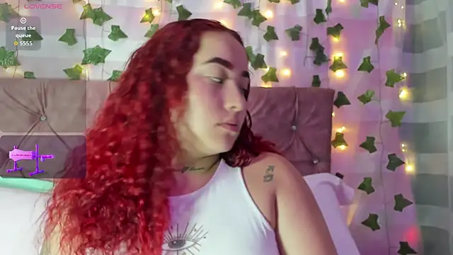 Ayla-marttinez online show from March 22, 1:11 am