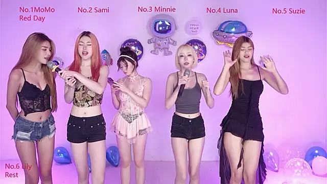 G-Velvet online show from April 3, 5:00 pm