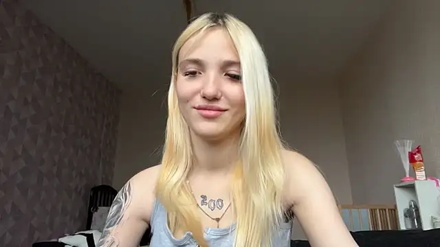 ZaidaCastonguay online show from December 20, 10:52 am