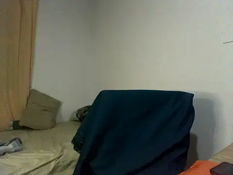 luluclark69 online show from April 9, 1:08 am