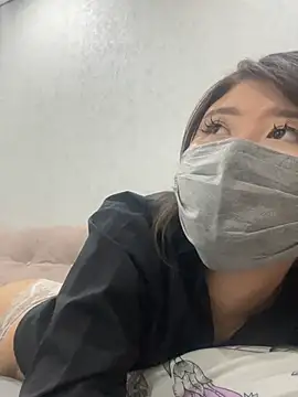 Sarah2127 online show from March 5, 10:27 pm