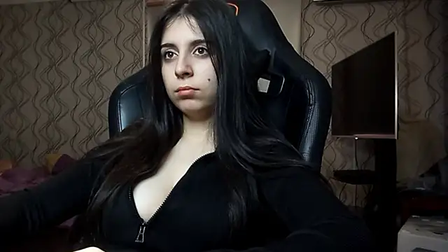 WaltraudPattie online show from February 10, 12:24 am