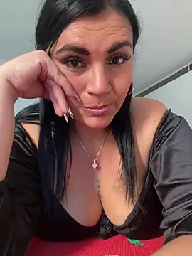 sophie-honey online show from February 18, 3:55 pm