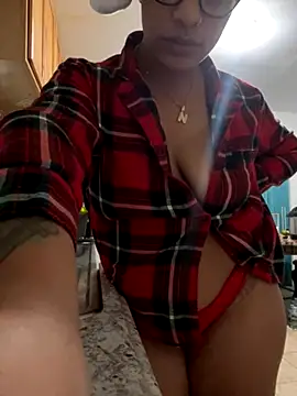 SweeTexasKyn online show from December 20, 5:11 am