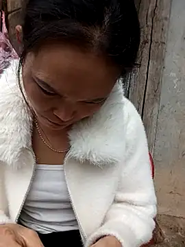 Girl cutee online show from February 19, 8:14 am