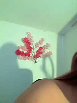 melanie hh1 online show from March 1, 9:03 pm