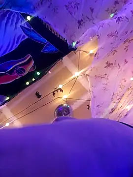 infinirose online show from March 18, 9:14 am