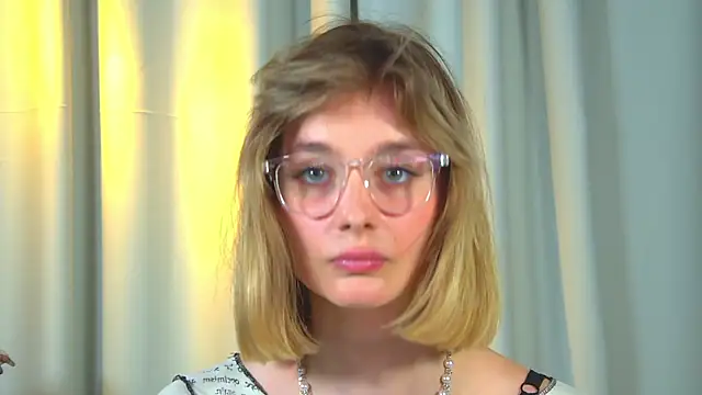 MerlinMeyer online show from April 11, 6:33 pm