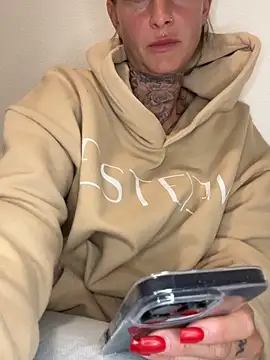 Klarry69 online show from April 17, 7:49 pm