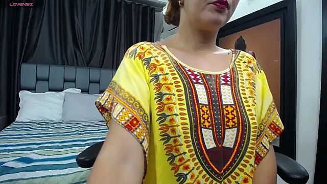 kyra jeet online show from April 4, 12:37 pm