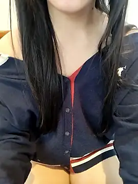 Miu ii online show from January 14, 2:44 pm