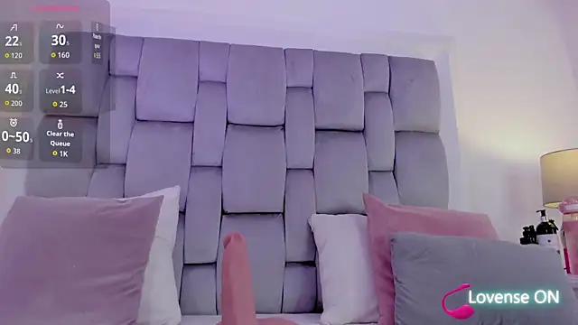 amber  ferrera online show from April 7, 7:49 pm