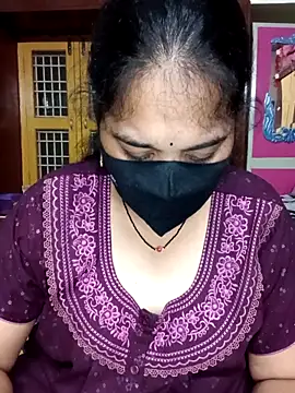 maduri   online show from April 6, 11:50 pm