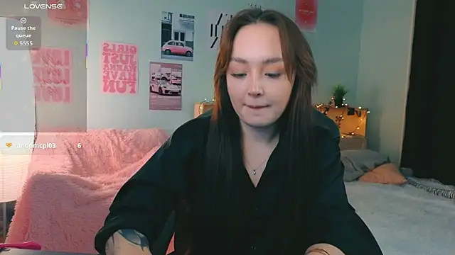 fallin lovee online show from January 6, 7:39 pm