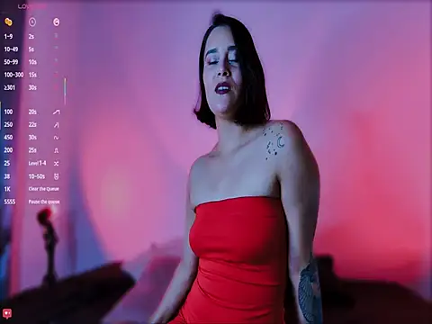 ScarlettRedsins online show from February 15, 11:37 pm