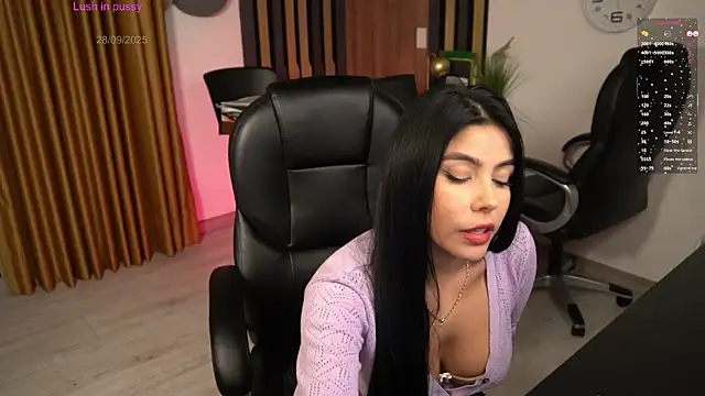 Snapshot of secretary_bj chatting on September 28, 4:52 am secretary bj online show from September 28, 4:52 am