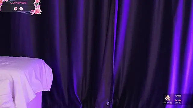 ClaireLust online show from April 10, 7:20 pm