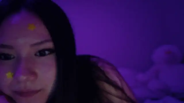 luvvivii online show from January 15, 4:18 am