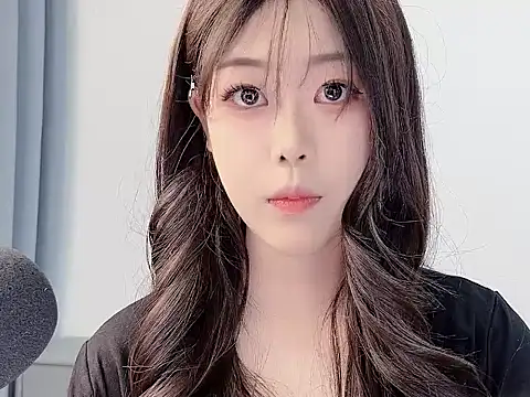 smalldaisy online show from January 8, 2:04 am