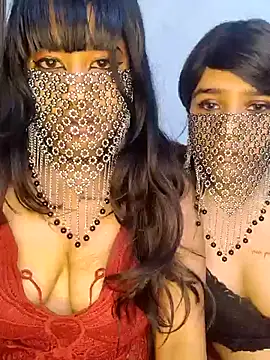 addictive me online show from April 10, 1:50 pm