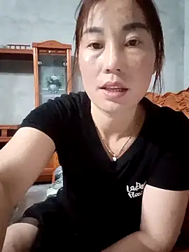 boiboi001 online show from April 5, 10:42 pm