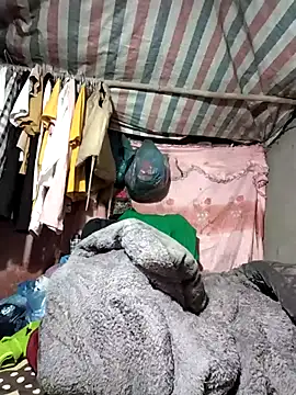 Lucky cutee online show from January 14, 10:42 am