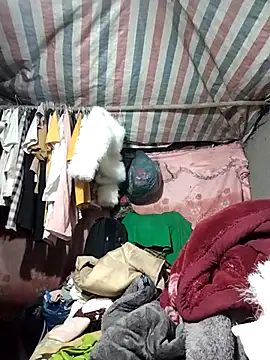 Lucky cutee online show from January 13, 10:19 am