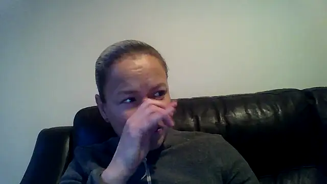 jennyblondeuk online show from January 19, 4:03 pm