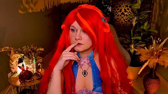 auroranelson online show from December 21, 1:37 pm