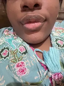 amorasecy online show from June 1, 11:34 am