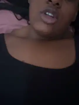 amorasecy online show from February 3, 10:20 am