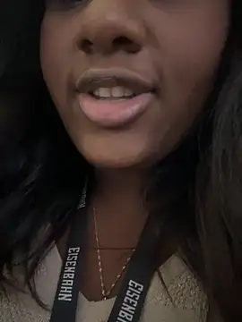 amorasecy online show from March 6, 4:46 pm