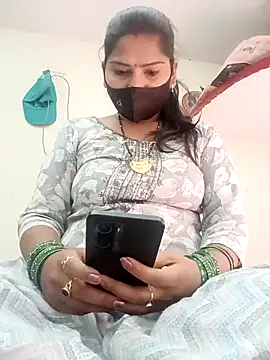 ritu7755 online show from April 7, 9:00 am