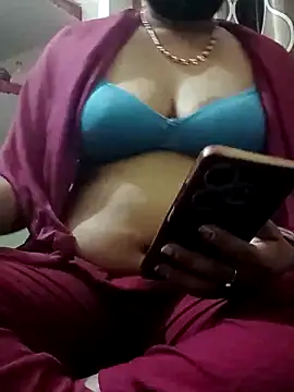 ritu7755 online show from March 4, 4:35 pm